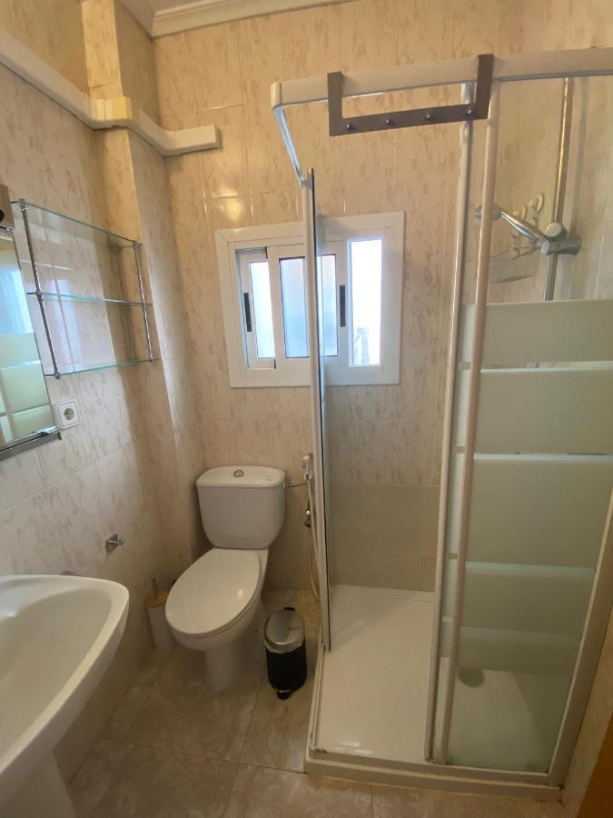 Cozy Apartment In Centre Of Alicante Near Plaza De Toros المظهر الخارجي الصورة