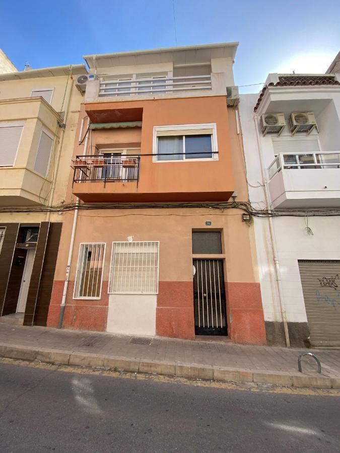 Cozy Apartment In Centre Of Alicante Near Plaza De Toros المظهر الخارجي الصورة