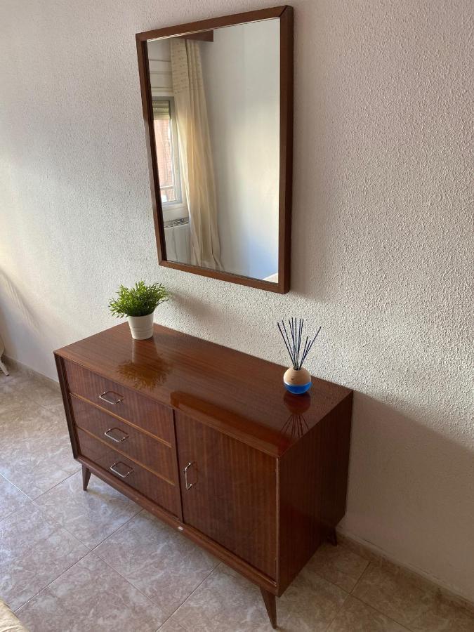 Cozy Apartment In Centre Of Alicante Near Plaza De Toros المظهر الخارجي الصورة